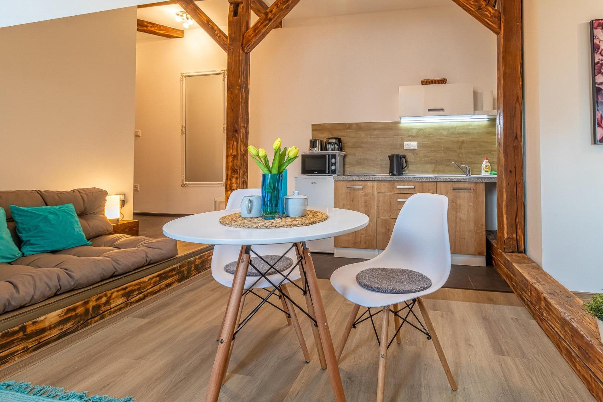 Jonas Apartments - Great Location Near Bratislava City Center Экстерьер фото