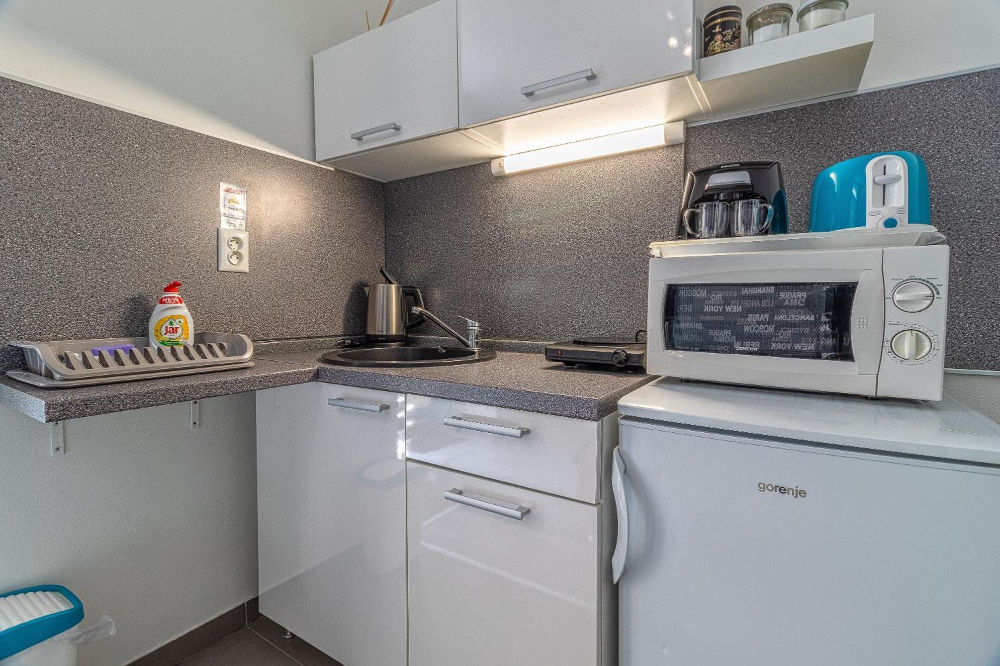Jonas Apartments - Great Location Near Bratislava City Center Экстерьер фото
