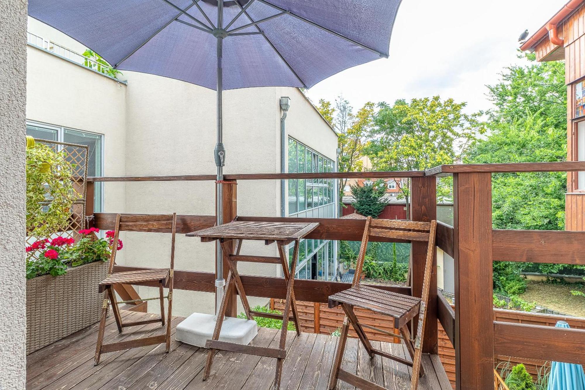 Jonas Apartments - Great Location Near Bratislava City Center Экстерьер фото