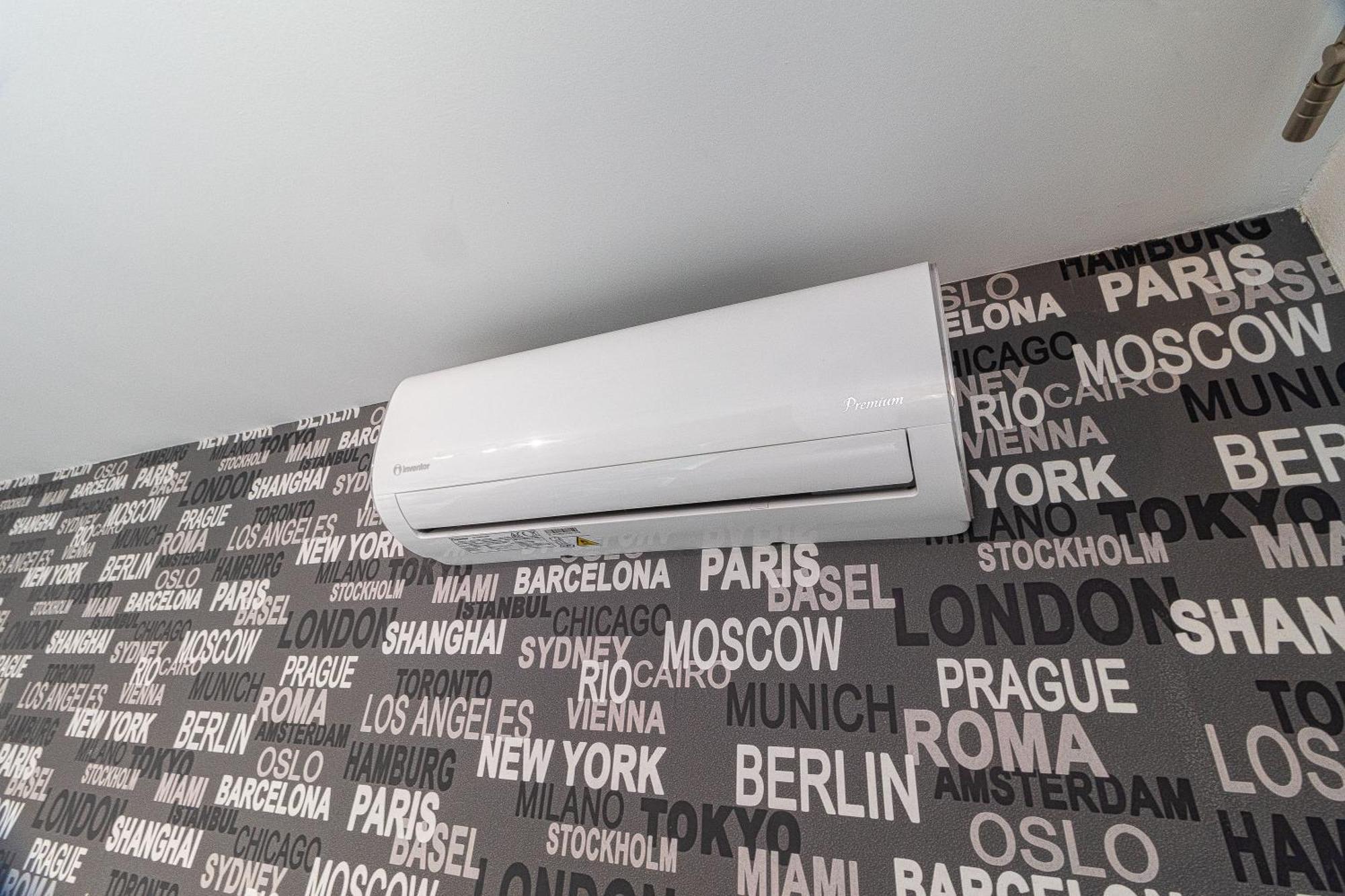 Jonas Apartments - Great Location Near Bratislava City Center Экстерьер фото